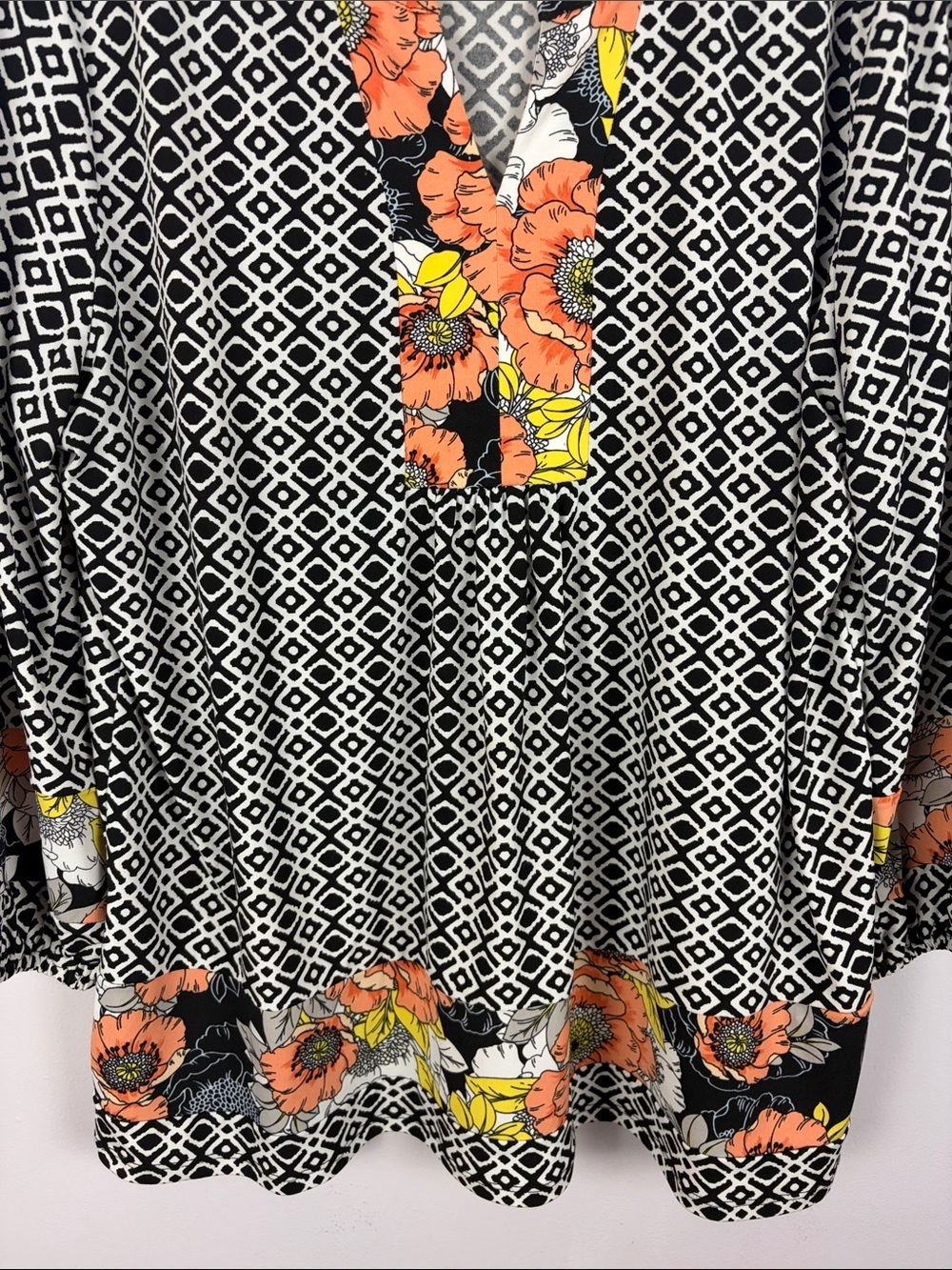Ruby Rd. Mixed Print Blouse Floral Geometric Top Size Large - Picture 4 of 11